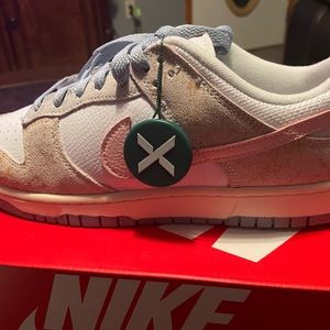 Brand new men’s Nike